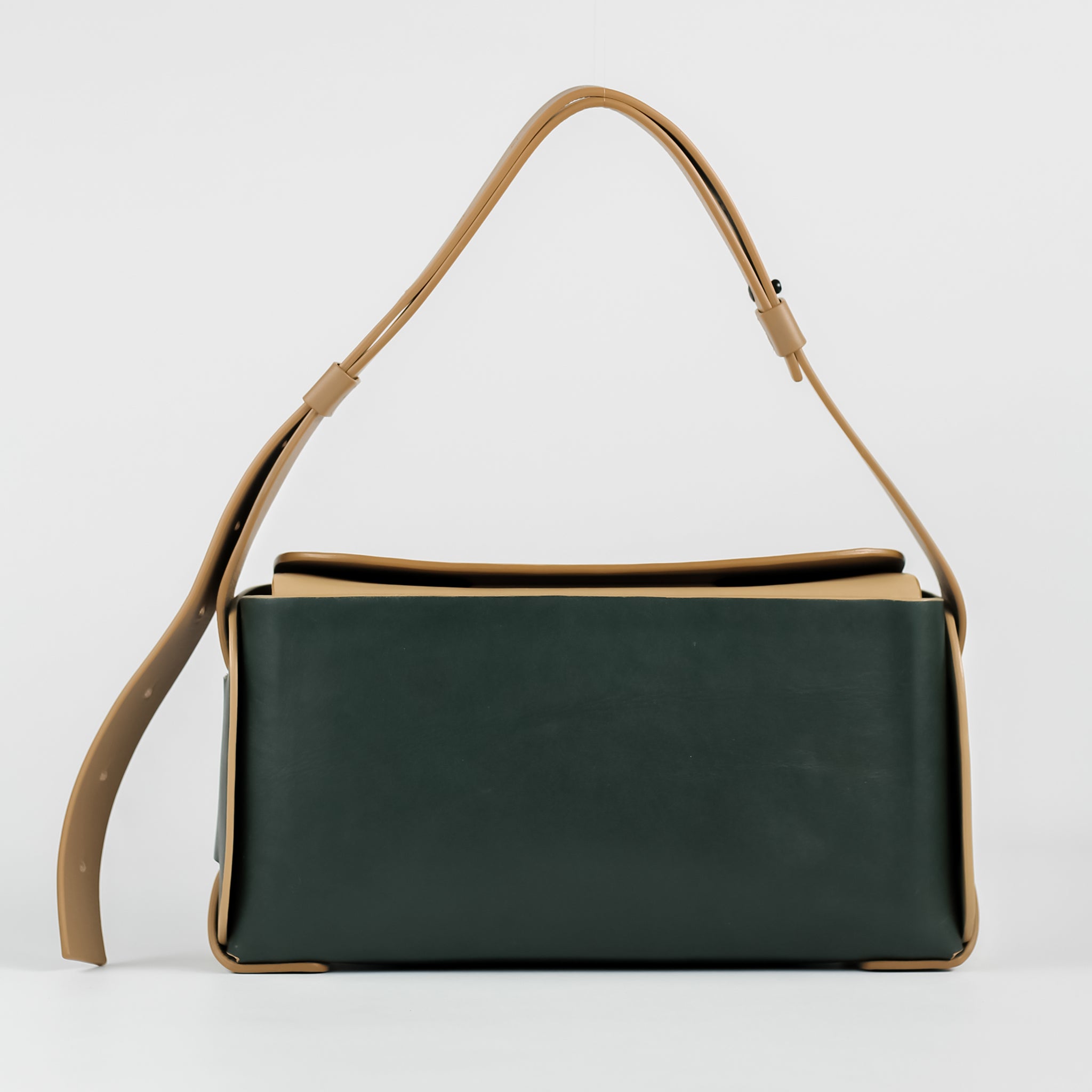 PRE ORDER - Elan shoulder bag in Metropolitan Duck