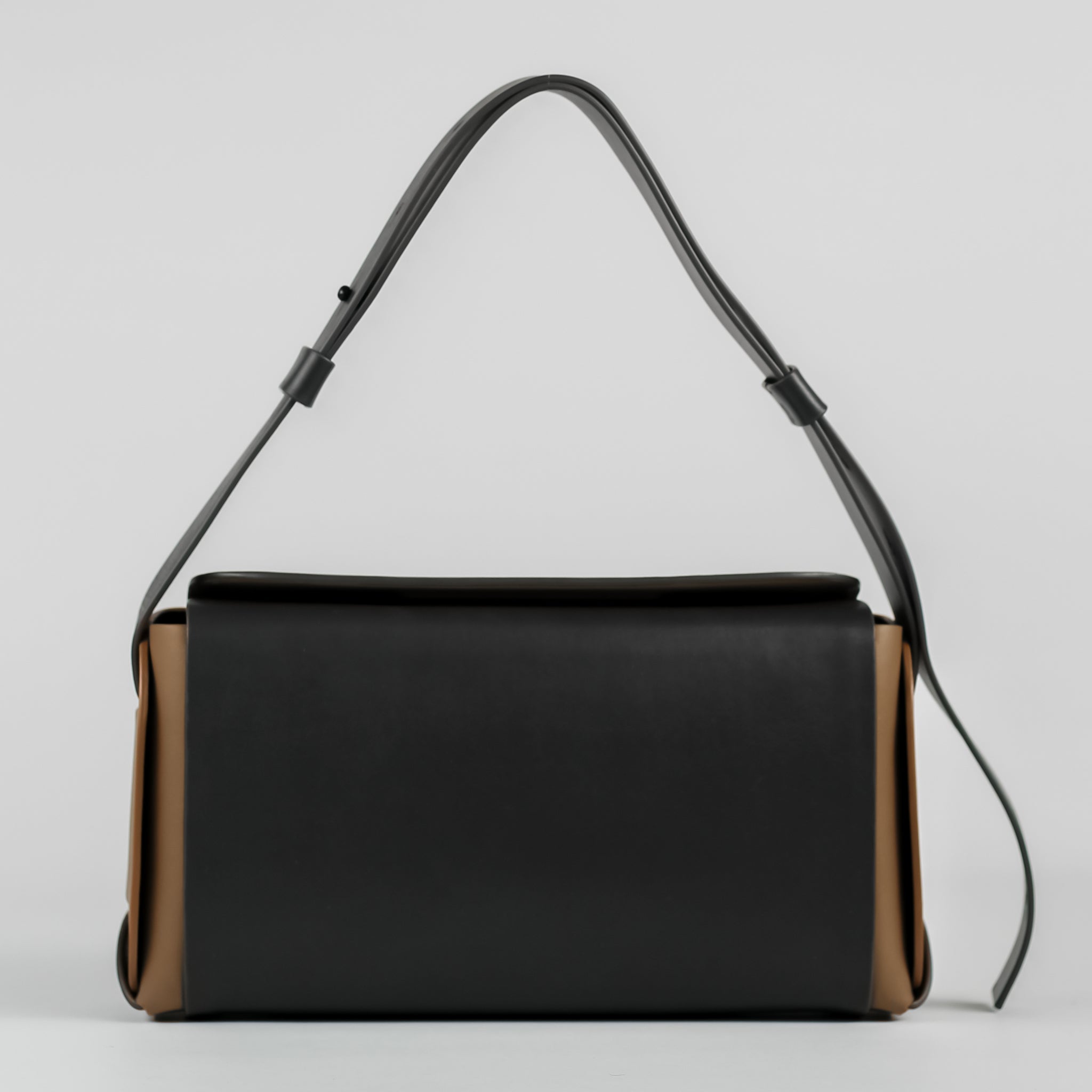 PRE ORDER - Eclat shoulder bag in Asphalt Espresso