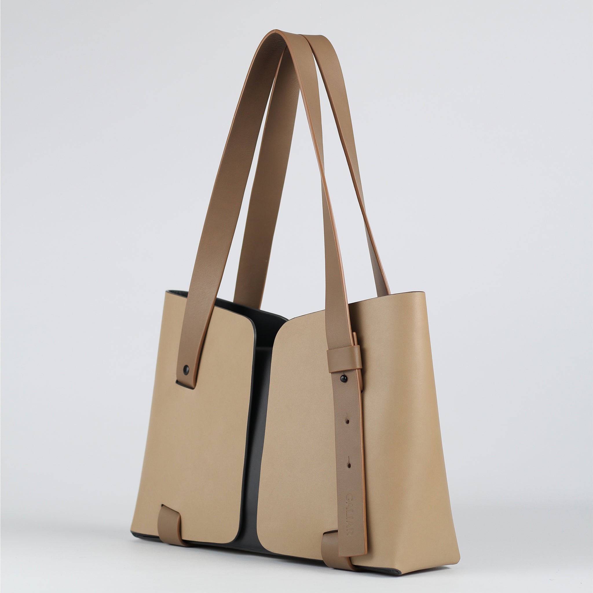 PRE ORDER - Panache horizontal tote in Cappuccino