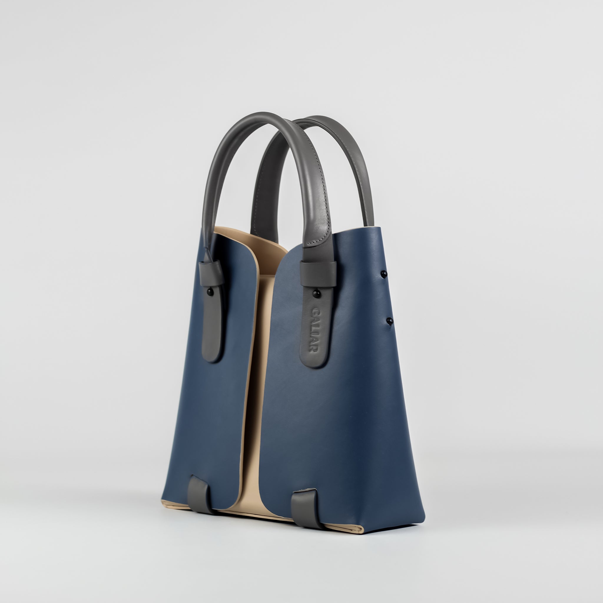 PRE ORDER - Panache square tote in Skyline Dust