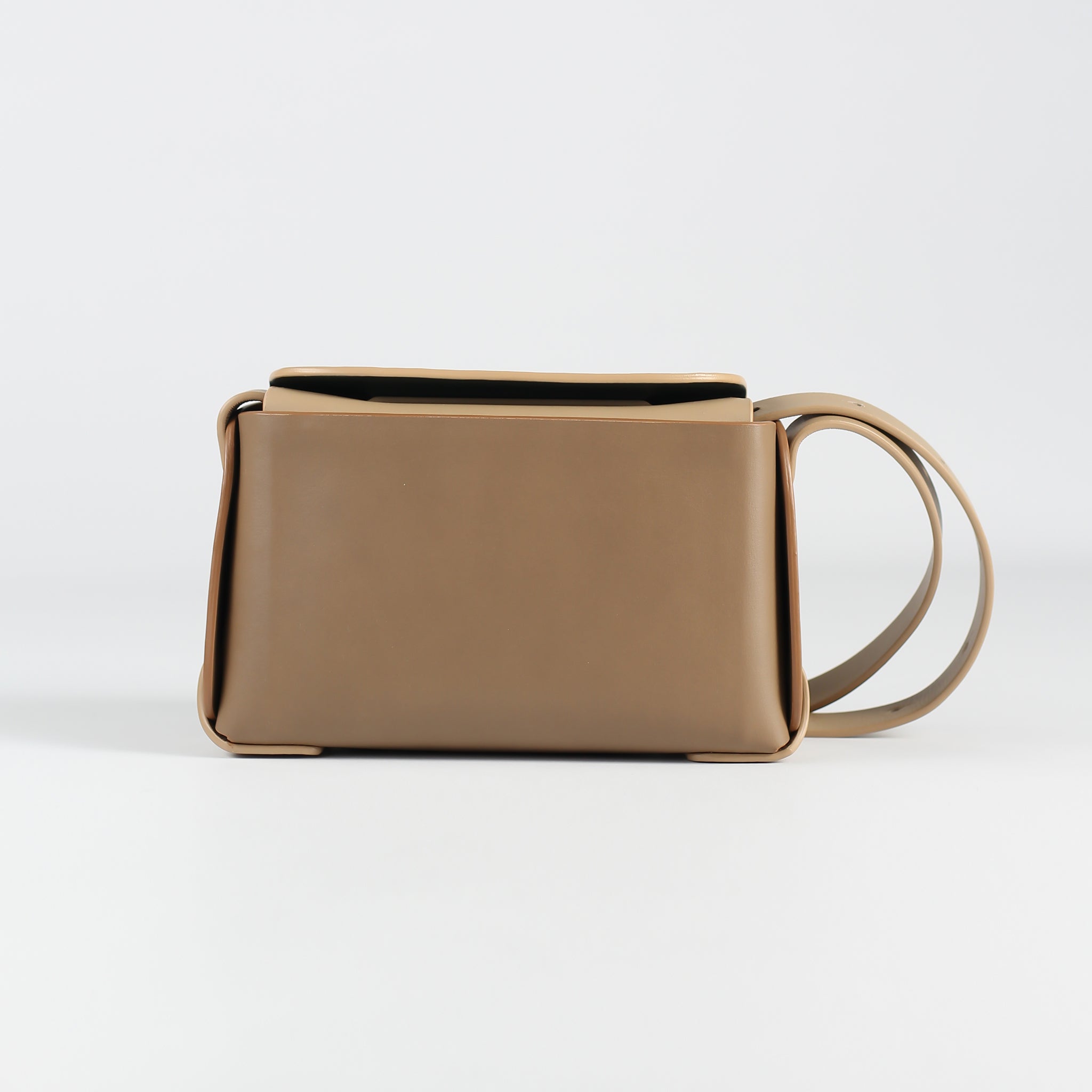 PRE ORDER - Elan small crossbody bag in Cappuccino