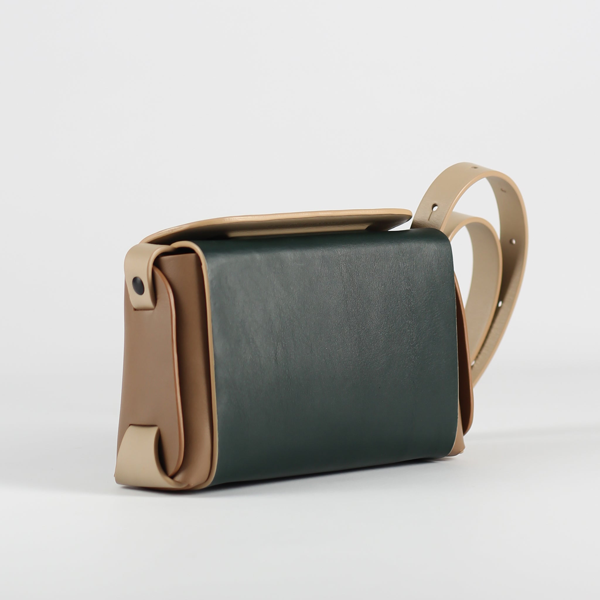 PRE ORDER - Eclat small crossbody bag in Metropolitan Duck