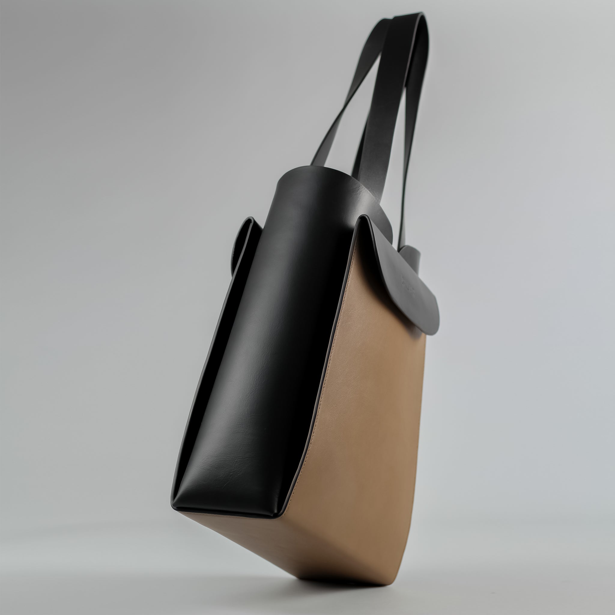 PRE ORDER - Reverie vertical tote in Asphalt Espresso